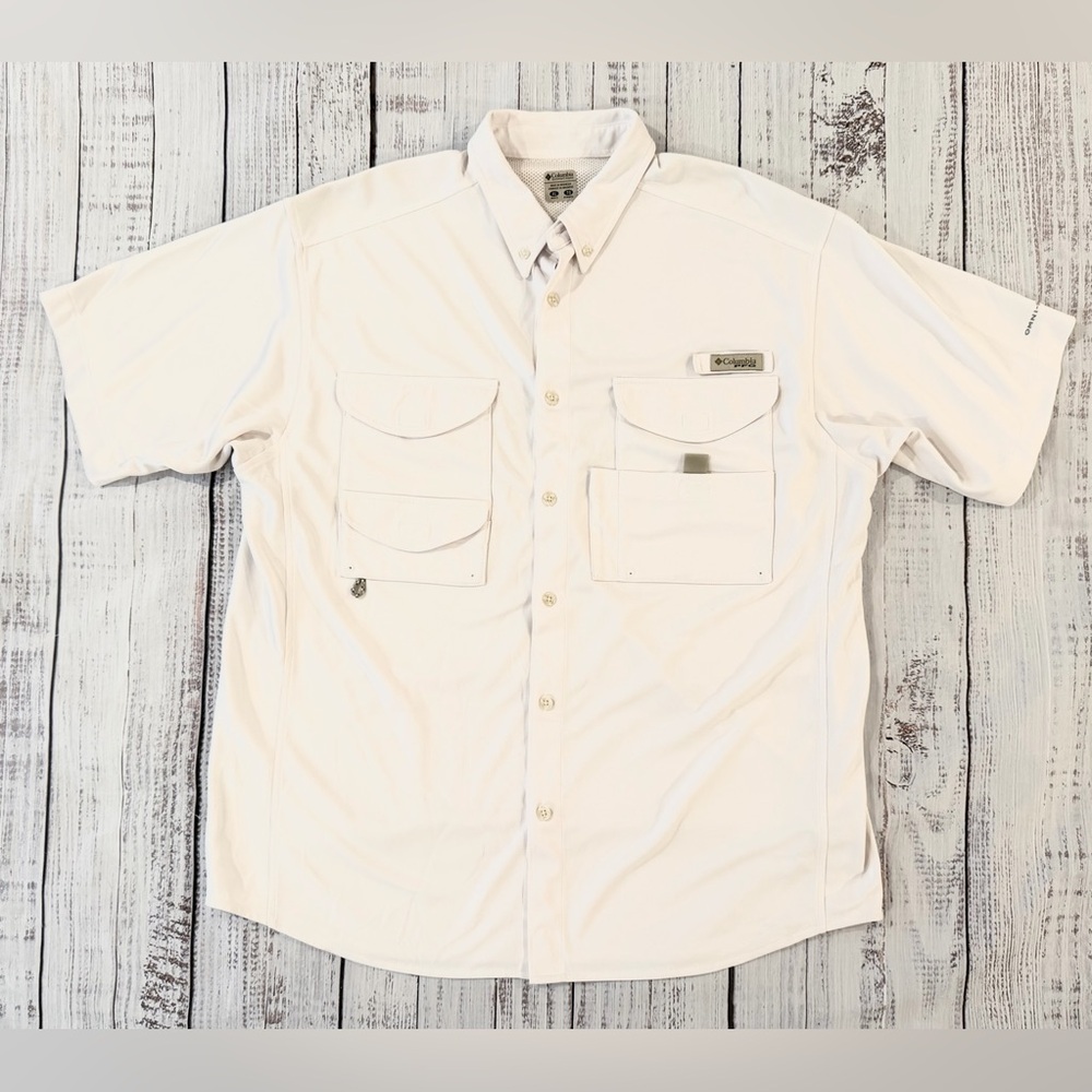 Columbia PFG Omni Shade Mens XL White Short Sleeve Button Down Vented Shirt
